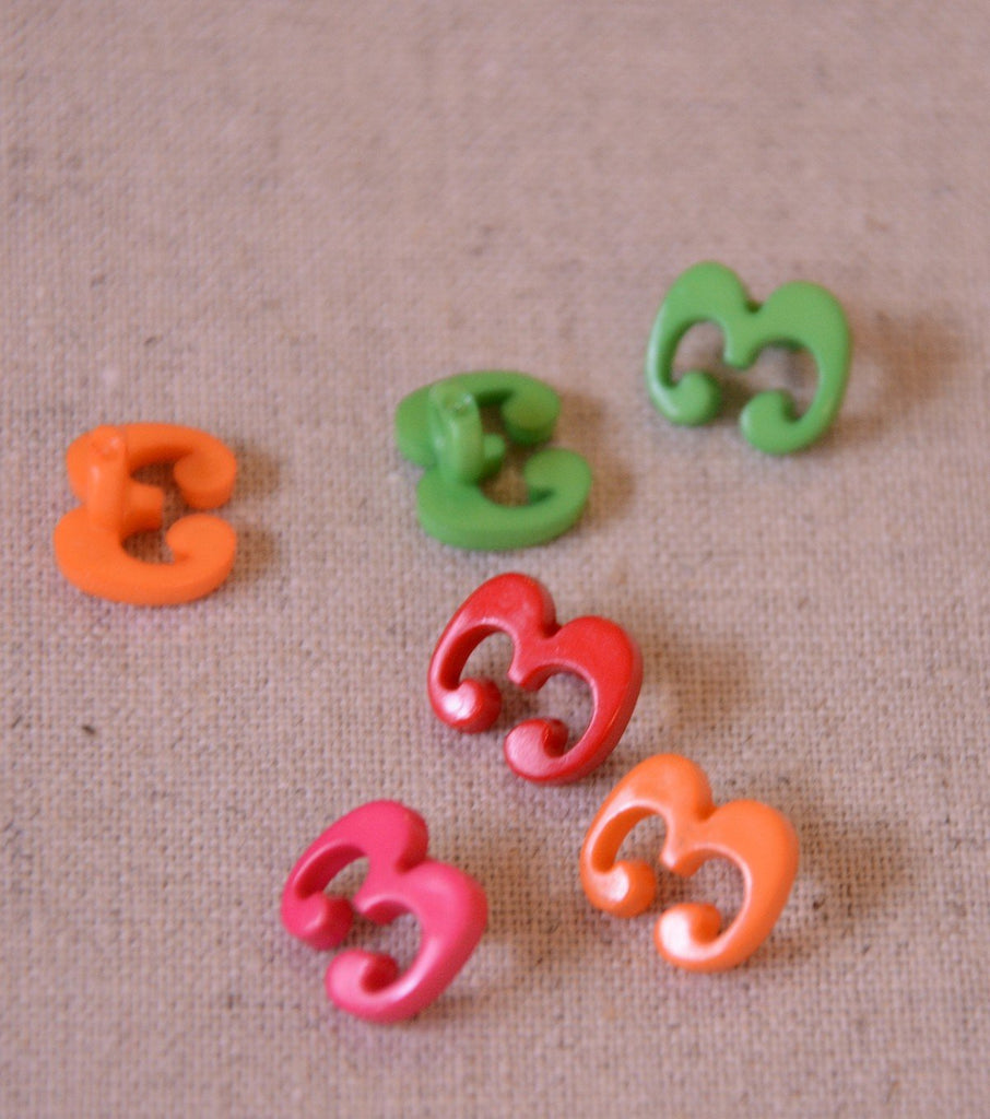 Dill Buttons Number '3' Shank Button - 11mm