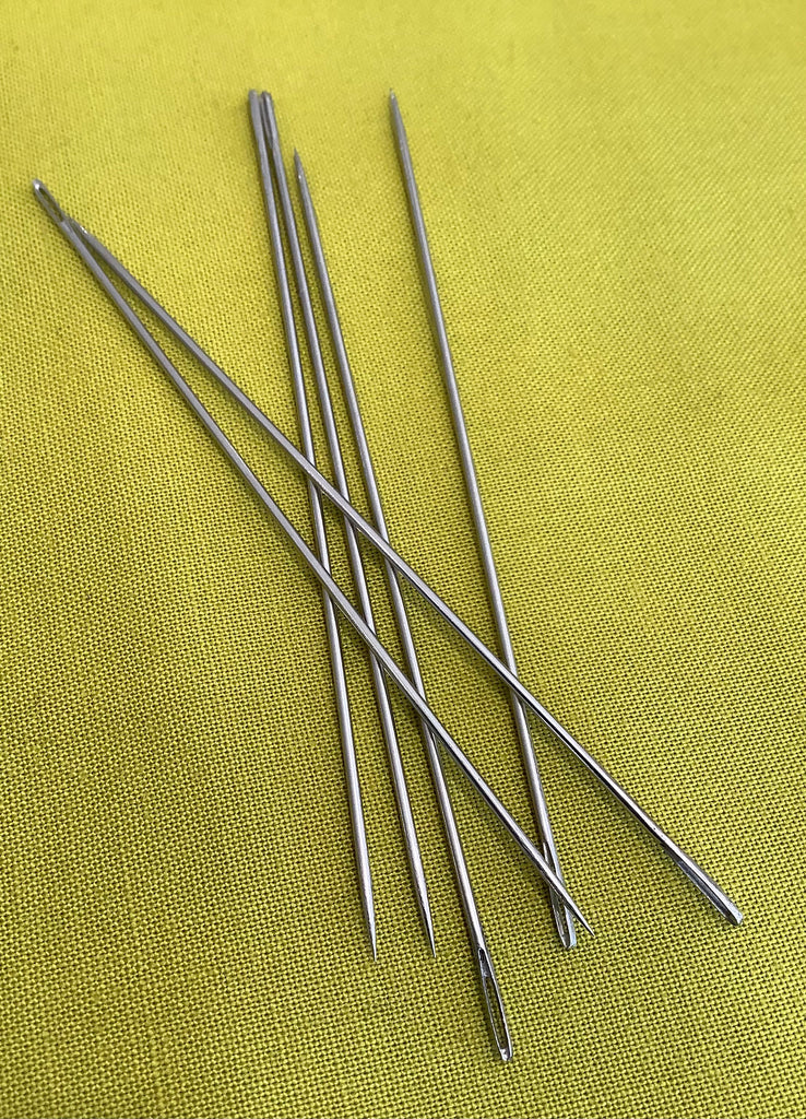 Hemline Needles and Pins Doll Needle 9cm x 1mm