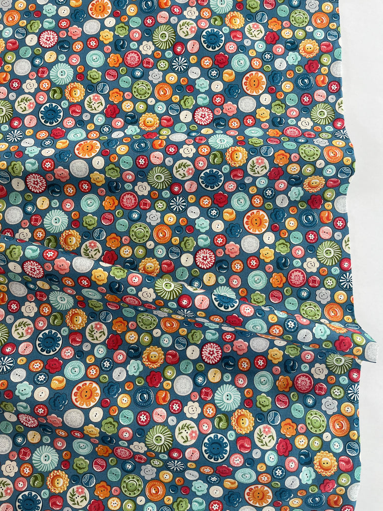 Makower Fabric Pretty Buttons - Makower Fabrics