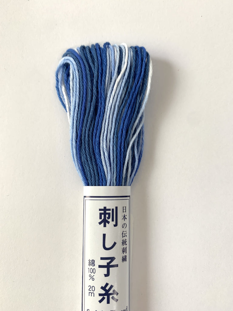 Olympus Thread Manufacturing Co. Thread Sashiko Thread - Variegated Blue