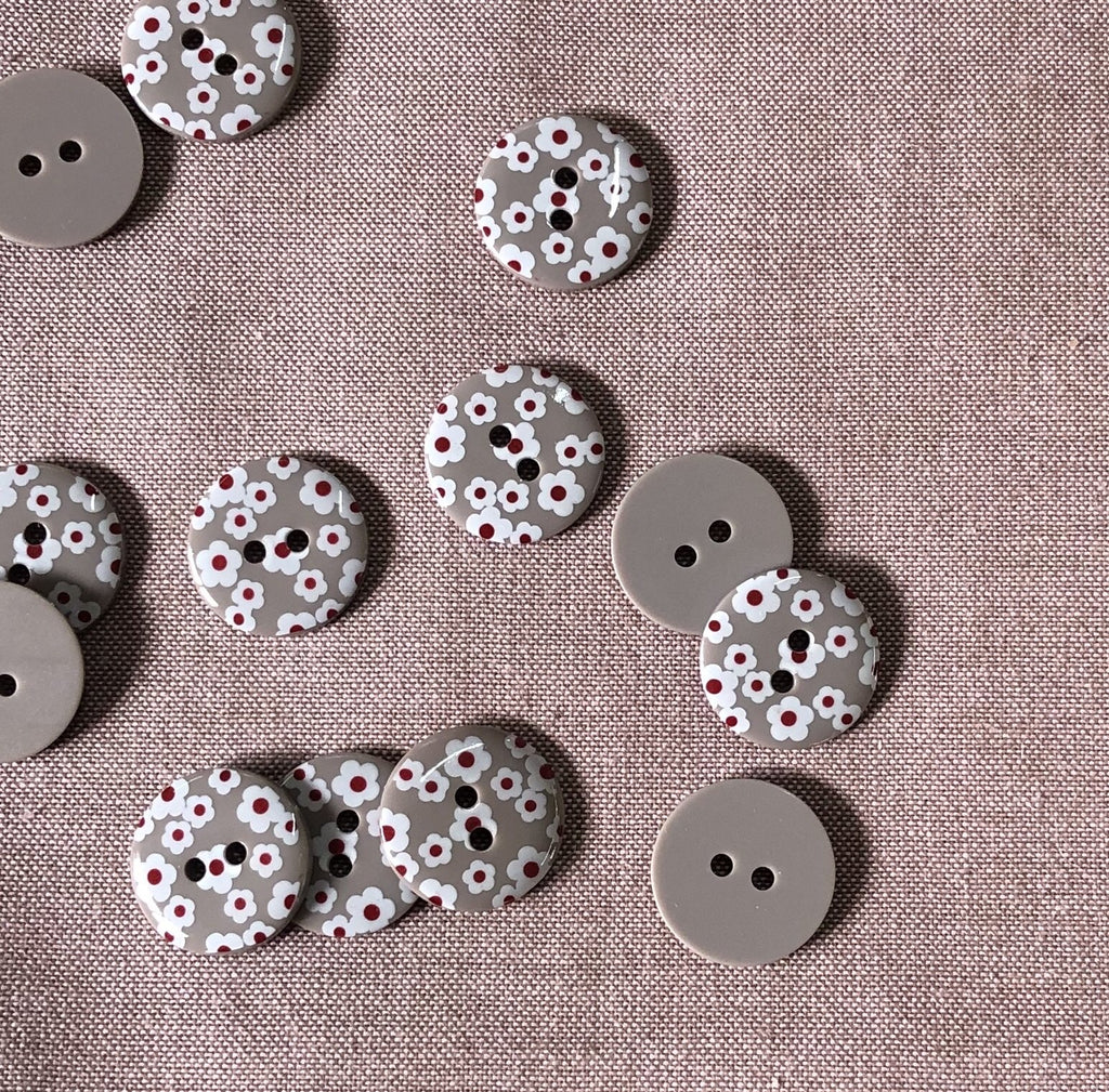 Stephanoise Buttons Flower Garden Button - Grey - 18mm