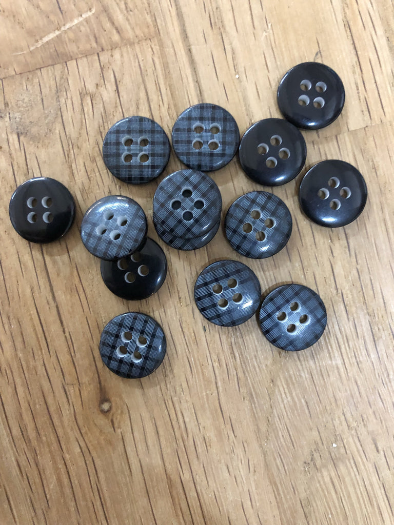 The Button Company Buttons Black Gingham Button - 13mm