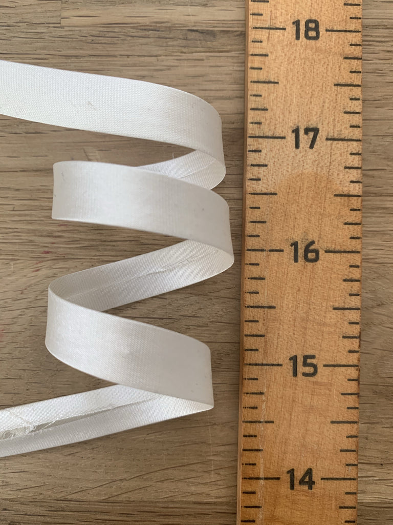 The Eternal Maker Ribbon and Trims Satin Bias Binding - Ivory - 10mm