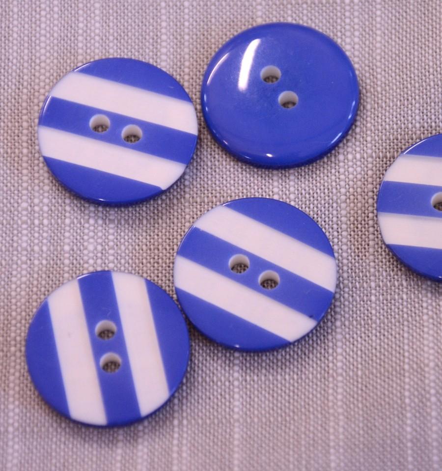 Unbranded Buttons Stripy Lazercut Button - 20mm - Blue