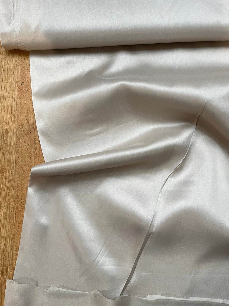 Unbranded Fabric Lining - Stone - 1/2m