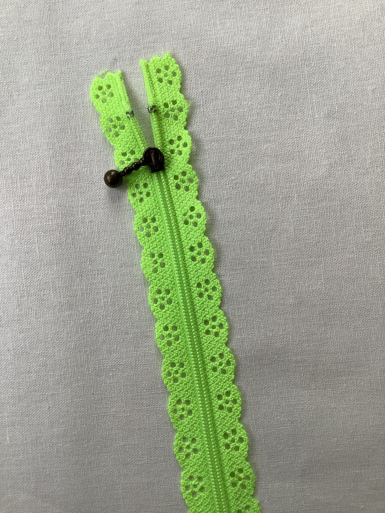 Unbranded Zippers Lace Edge Zip - Lime - 20cm