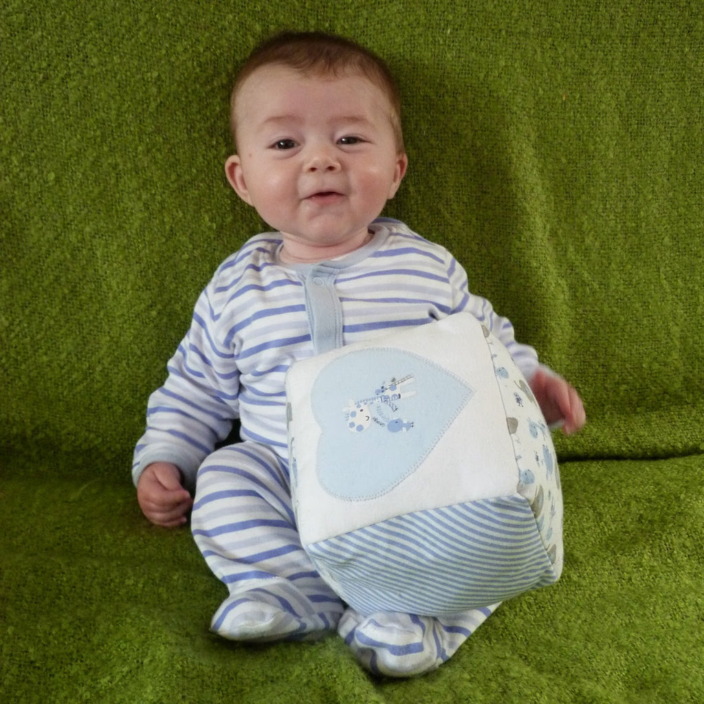 New Deliveries! And A Babygrow Play-Cube Tutorial