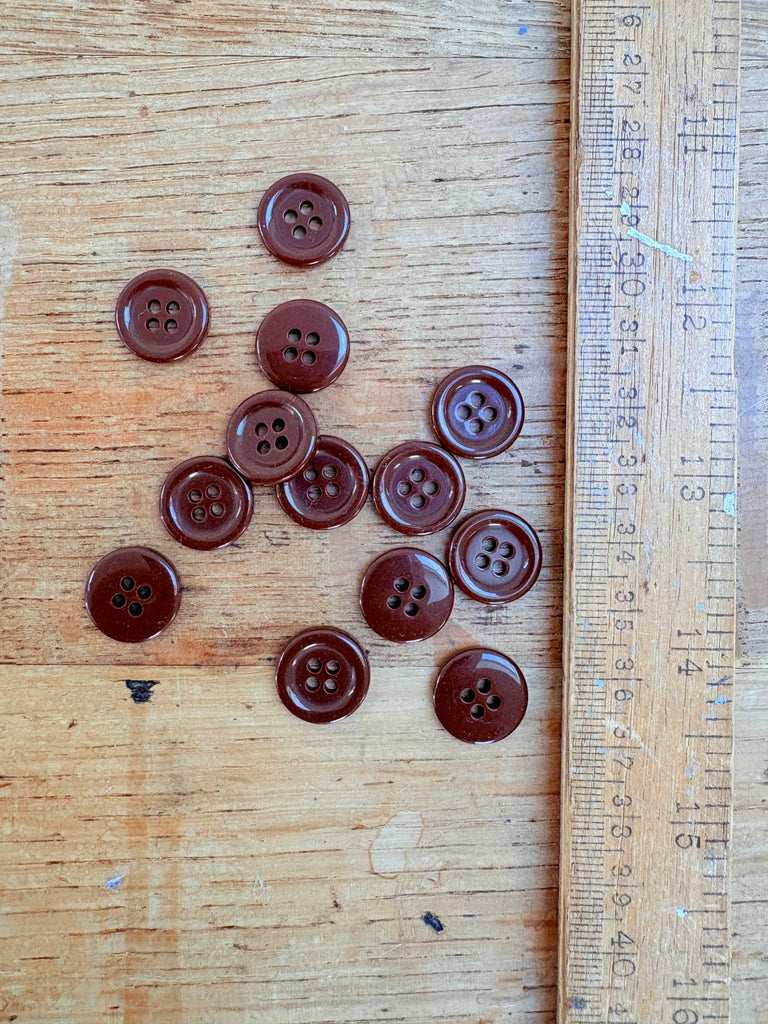 4 Hole Ring Edge Brown Buttons - 15mm - The Eternal Maker - UK Fabric Shop