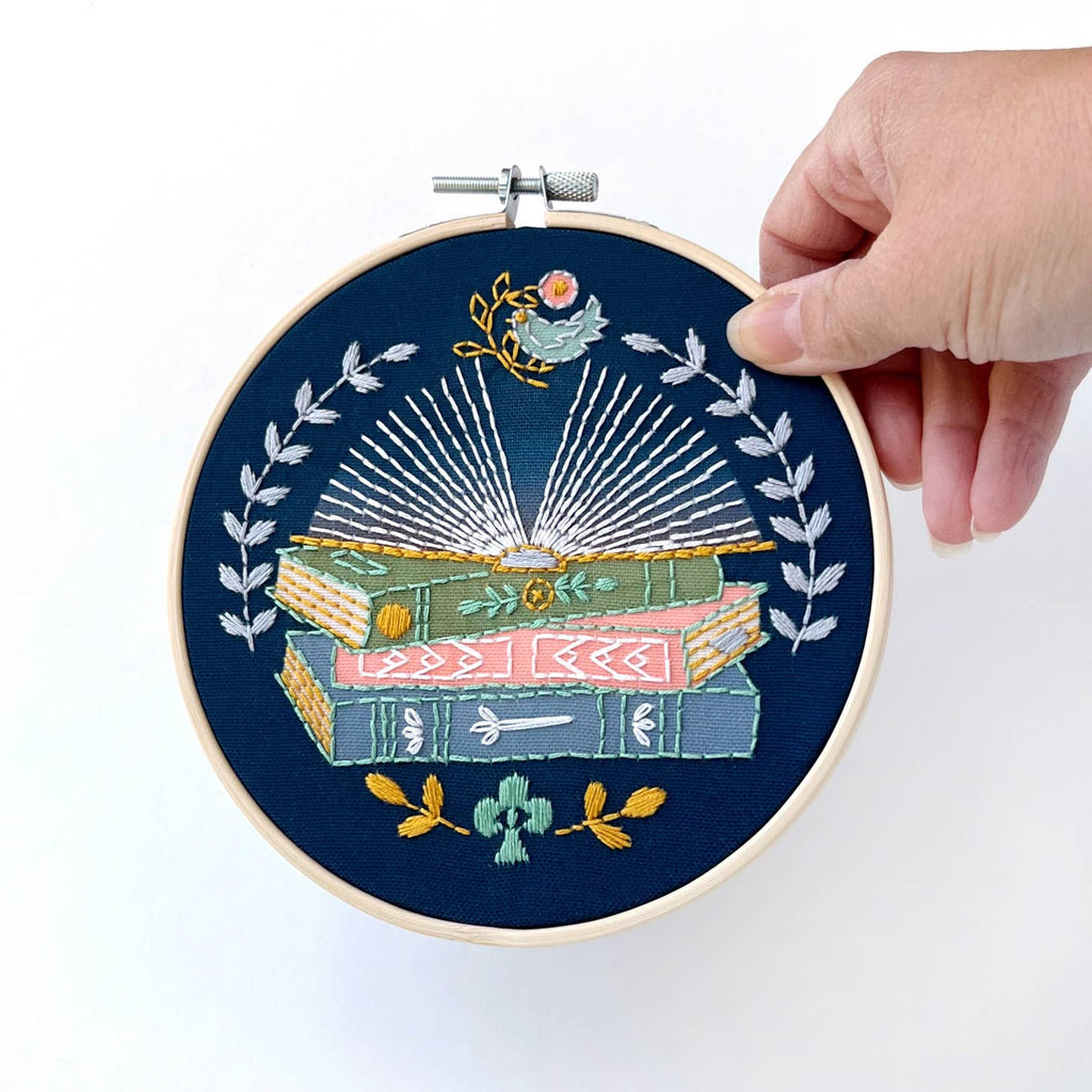 Reader - Embroidery Kit - Rikrack