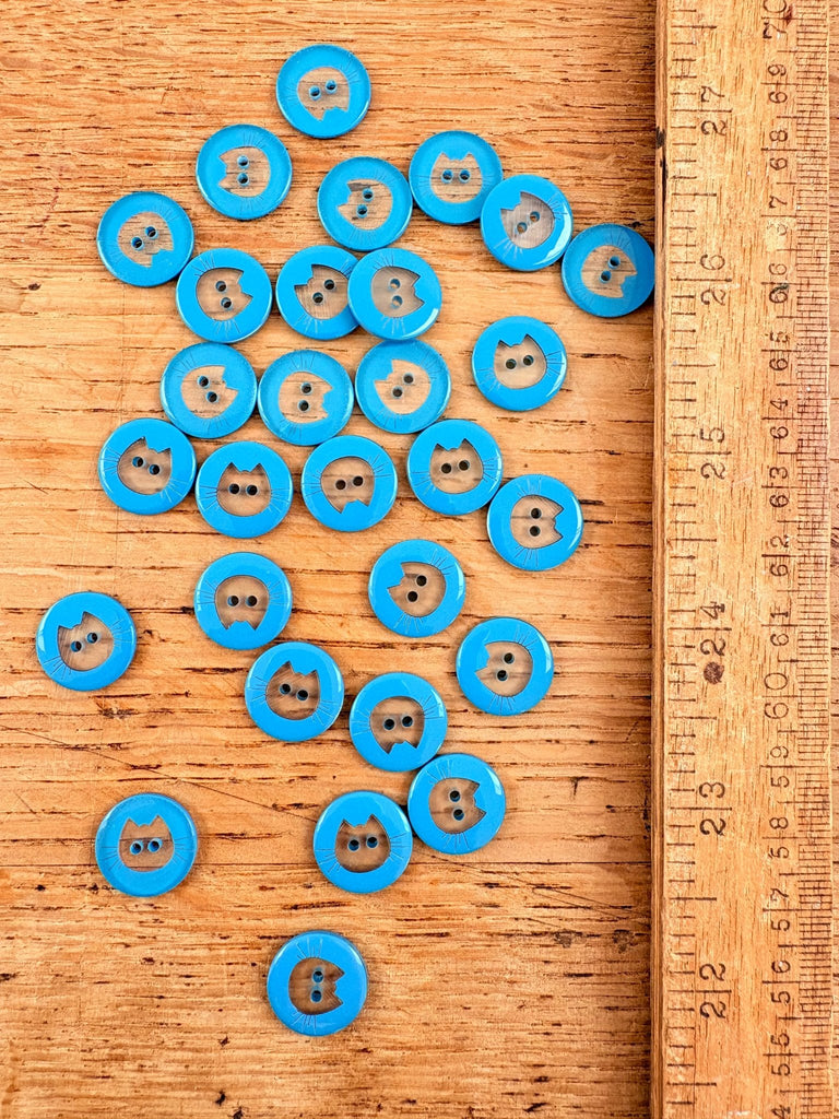 Cat Silhouette Button - 15mm - Blue - The Eternal Maker - UK Fabric Shop