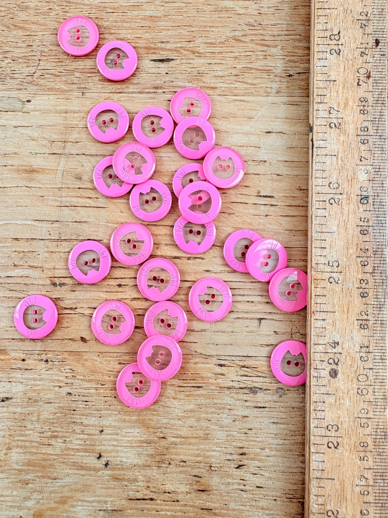 Cat Silhouette Button - 15mm - Pink - The Eternal Maker - UK Fabric Shop