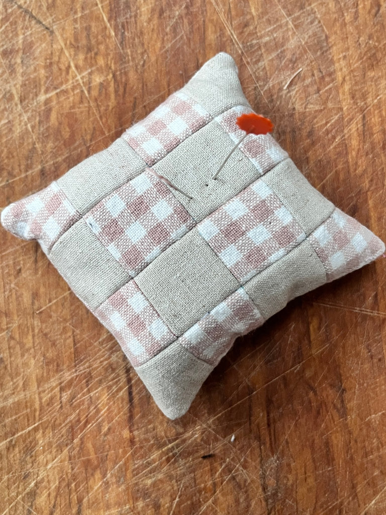Checkerboard Pincushion - Digital Download Instant Pattern - The Eternal Maker - UK Fabric Shop