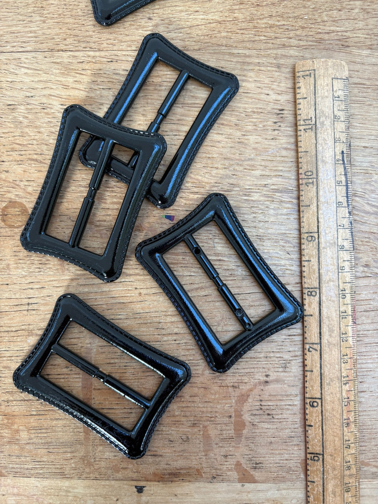 Concave Rectangle with Faux Stitched Edge - 50mm Polished Black - The Eternal Maker - UK Fabric Shop