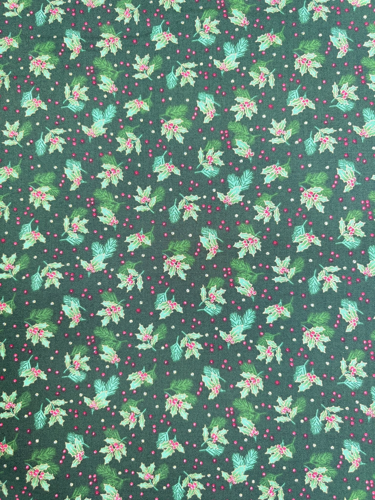 Fat Quarter Bundle - Classic Foliage - Makower Christmas Fabric - The Eternal Maker - UK Fabric Shop