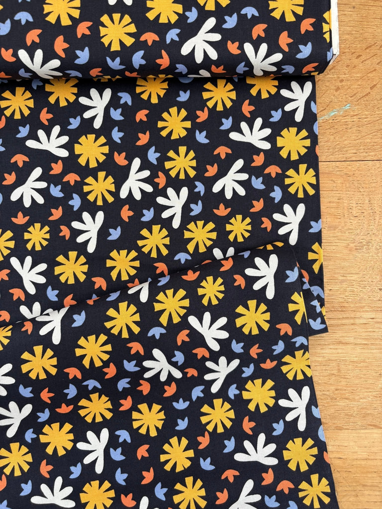 Fat Quarter Bundle - Conway Cottage by Karen Lewis Textiles for Andover - The Eternal Maker - UK Fabric Shop