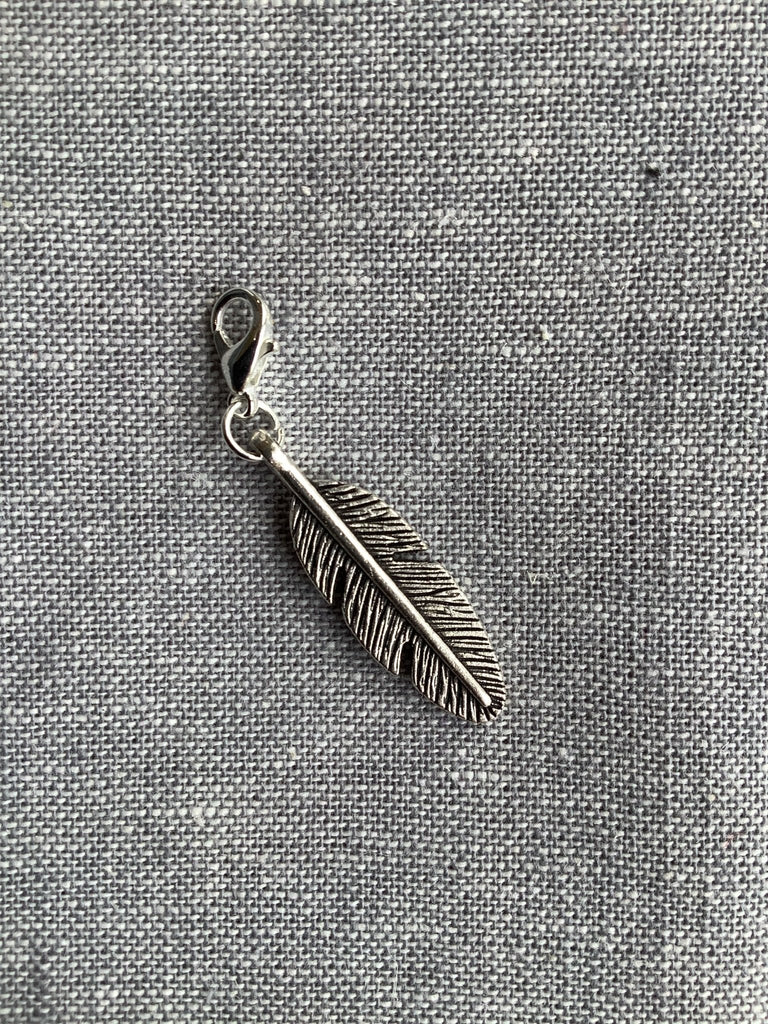 Feather - Zip Pull / Charm / Stitch Marker - The Eternal Maker - UK Fabric Shop