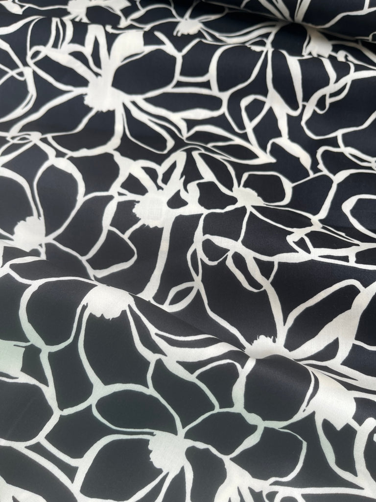 Magnolia - Cotton Sateen - Nerida Hansen - The Eternal Maker - UK Fabric Shop