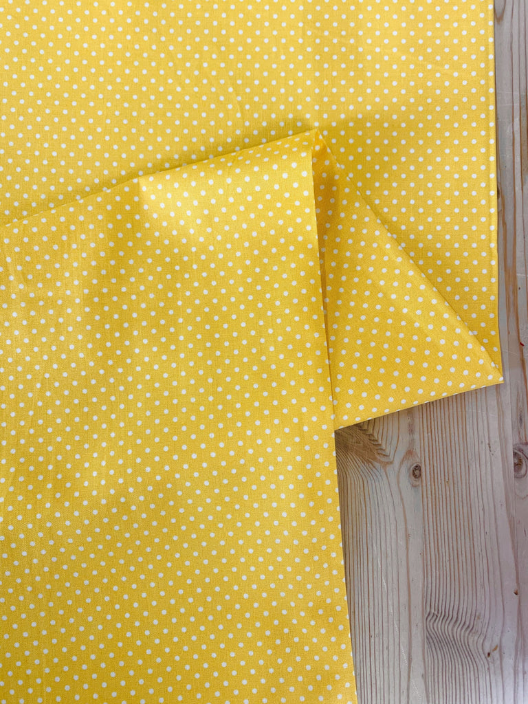 Makower Fabric Spot On - Sunshine - Makower Fabrics
