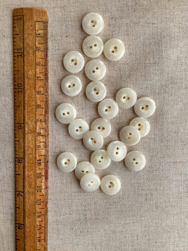 Marbled Clear and Cream 2 Hole Button - 15mm - The Eternal Maker - UK Fabric Shop