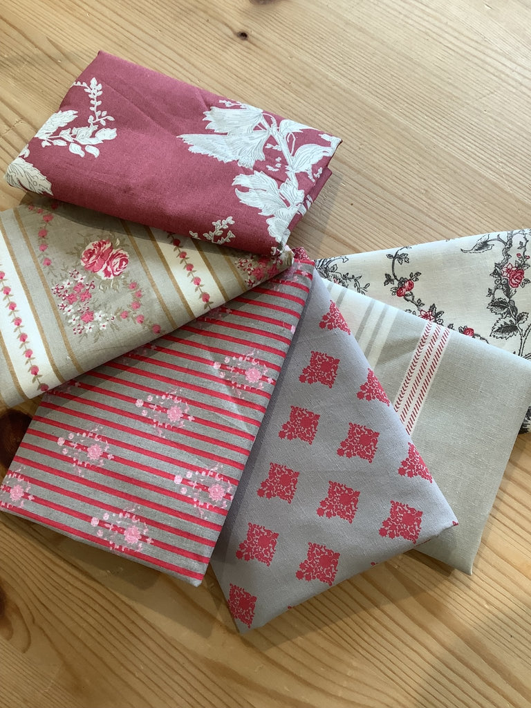 Mas D'Ousvan Reds - 6 piece Fat Quarter Bundle - The Eternal Maker - UK Fabric Shop