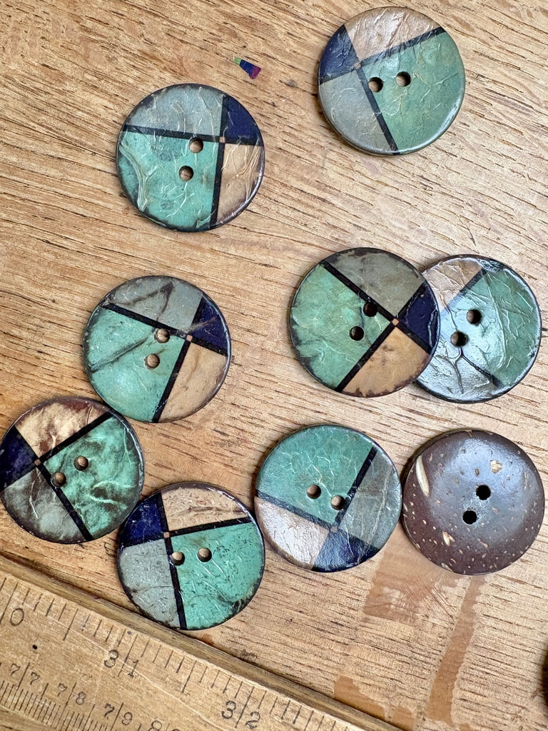 Mondrian 30mm Printed Coconut Button x 1 - The Eternal Maker - UK Fabric Shop