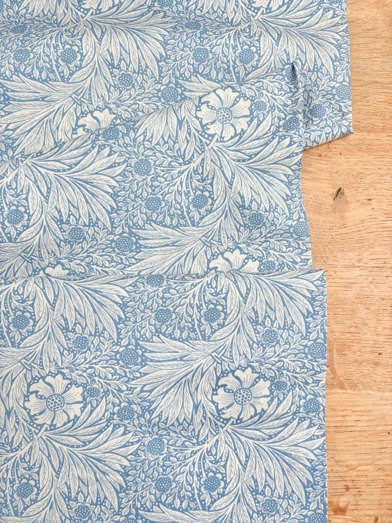 Morris - Supima Cotton Lawn - The Eternal Maker - UK Fabric Shop