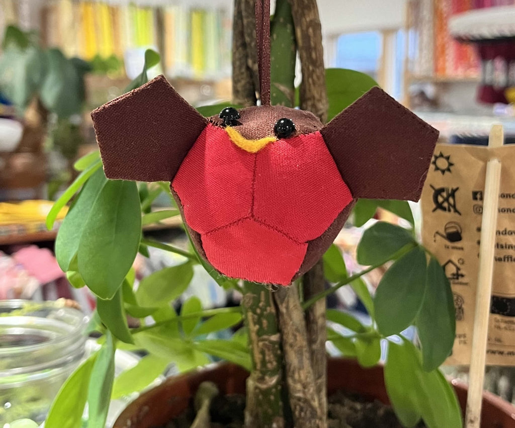 Paper Pieced Robin Christmas Decoration - Sewing Kit - The Eternal Maker - UK Fabric Shop