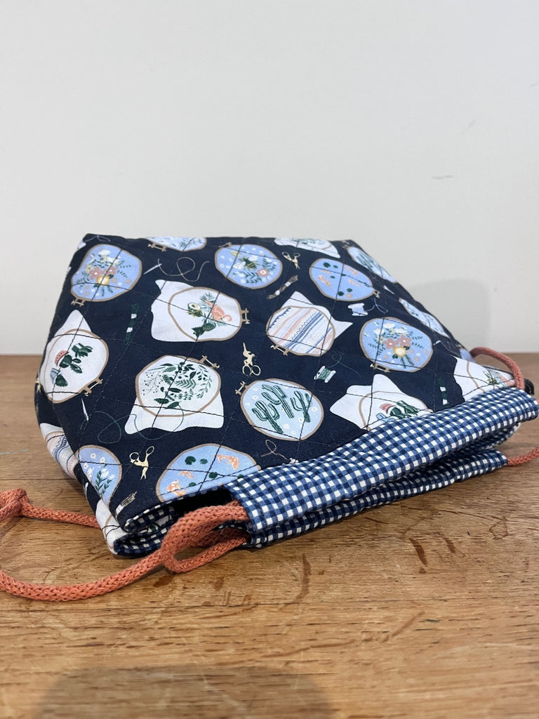 Quilted Drawstring Pouch - Kit - Navy Embroidery - The Eternal Maker - UK Fabric Shop
