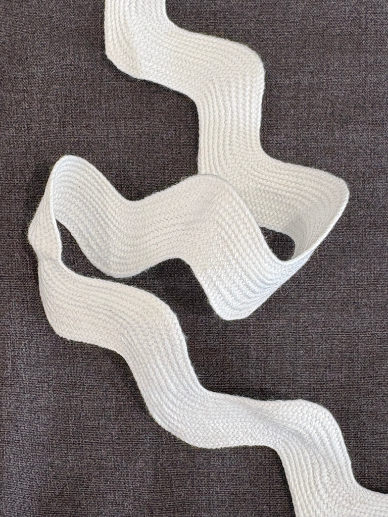 Ric Rac - 23mm - White - The Eternal Maker - UK Fabric Shop