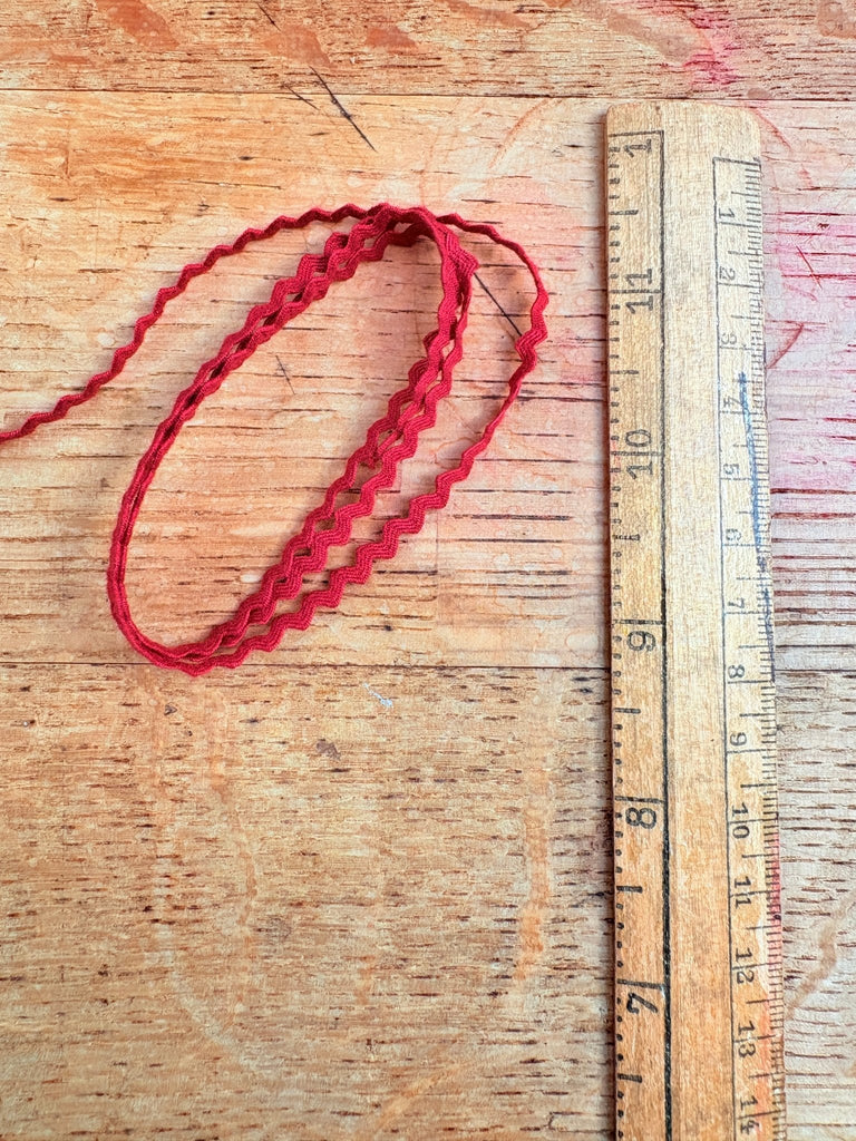 Ric Rac - 3mm - Barn Red - The Eternal Maker - UK Fabric Shop
