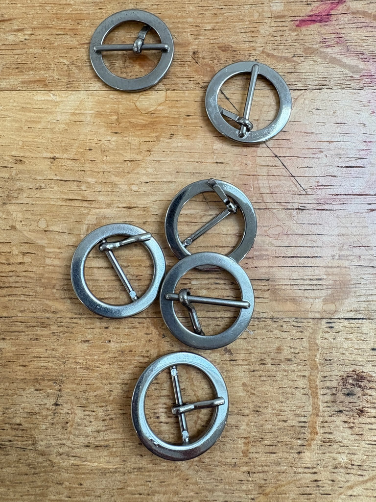 Round Buckle - 25mm - Gunmetal - The Eternal Maker - UK Fabric Shop