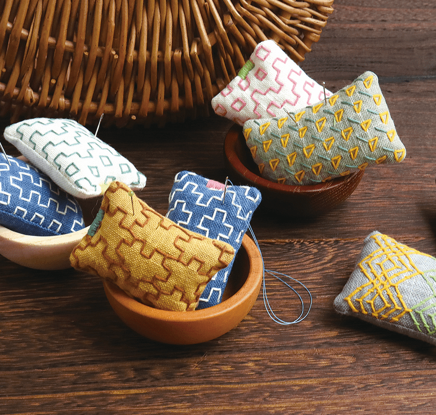 Sashiko Cloth Fat Quarters - 50cm x 55cm - 12 Colours - The Eternal Maker - UK Fabric Shop