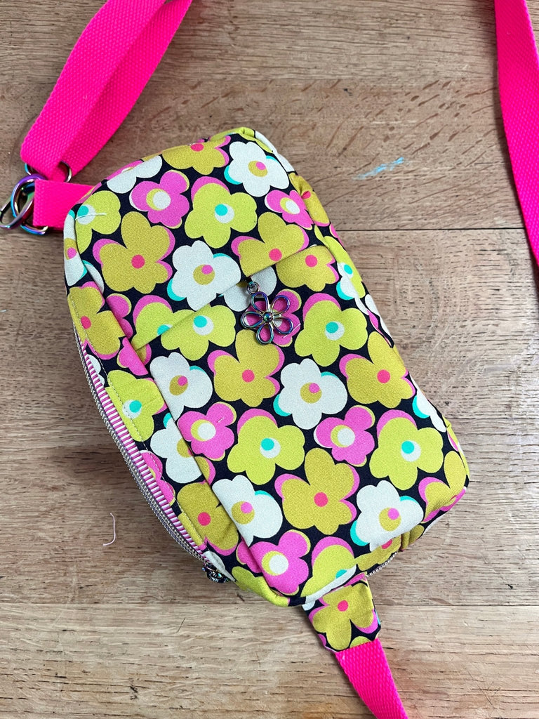 Sidlesham Belt Bag Pattern - Two Stitches Patterns - Digital Sewing Pattern - The Eternal Maker - UK Fabric Shop