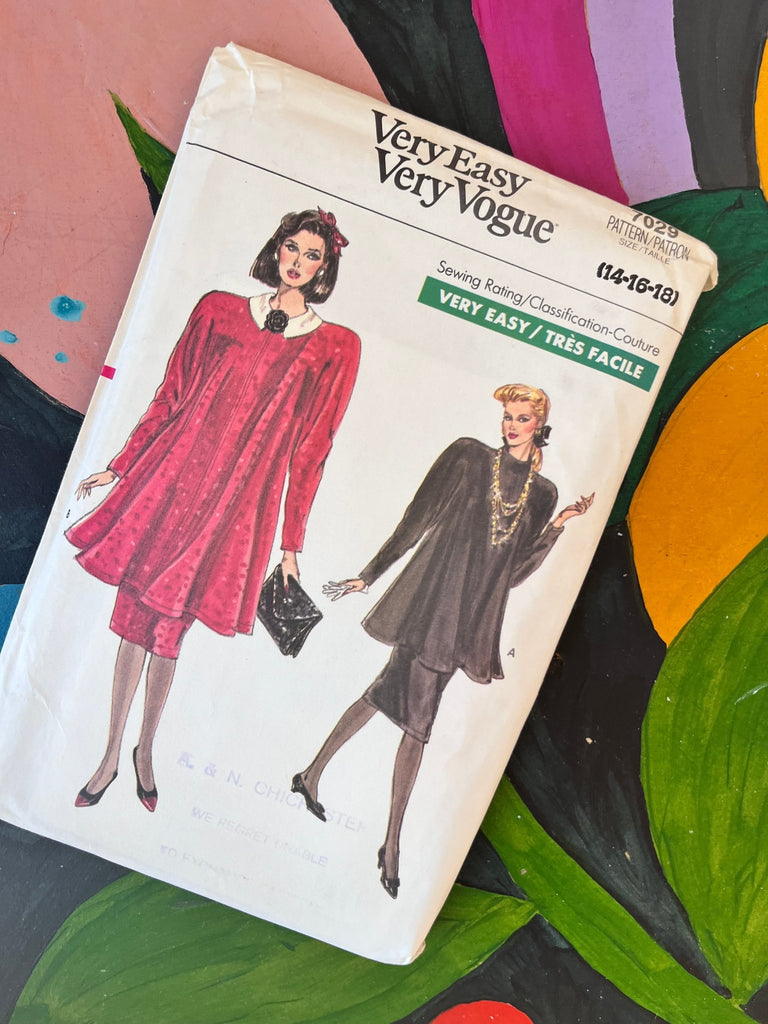 Very Easy Vogue 7029 - Maternity Tunic and Skirt - Vintage Sewing Pattern (Size 14 - 16 - 18 ) - The Eternal Maker - UK Fabric Shop