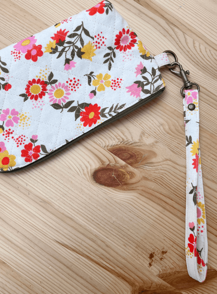 Yarrow Wristlet and Pouch - Noodlehead - The Eternal Maker - UK Fabric Shop