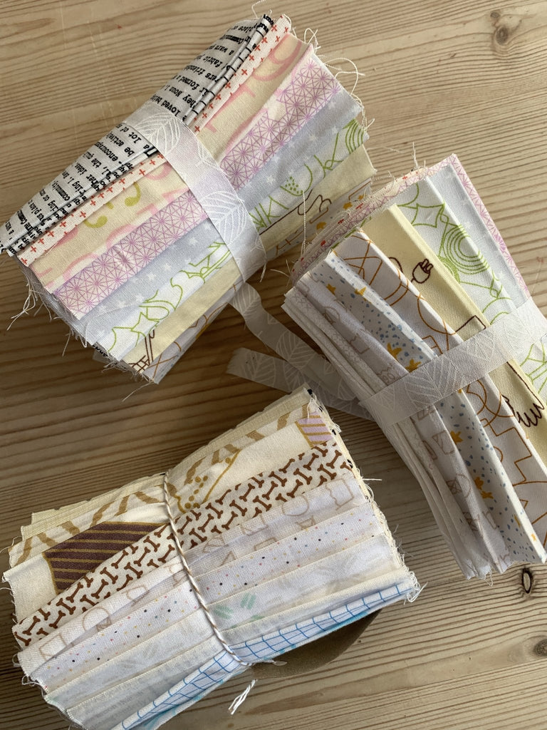 5" Fabric Roll 15 pieces - Low Volume - The Eternal Maker - UK Fabric Shop