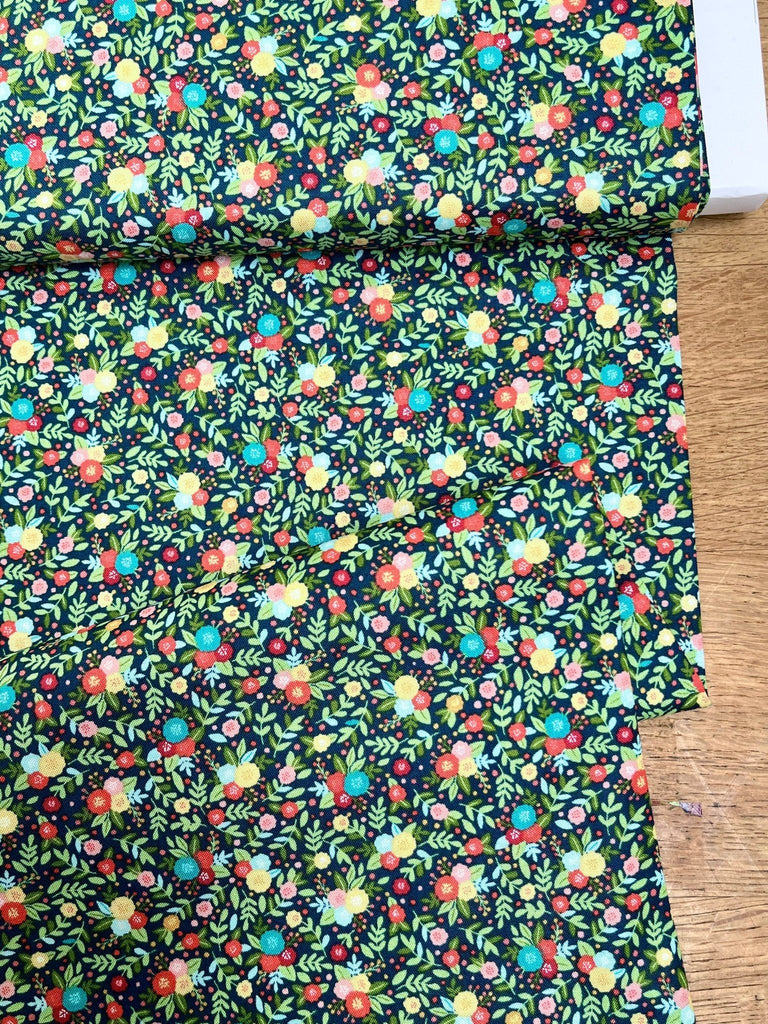 Amelia Floral - Makower Fabrics - The Eternal Maker - UK Fabric Shop
