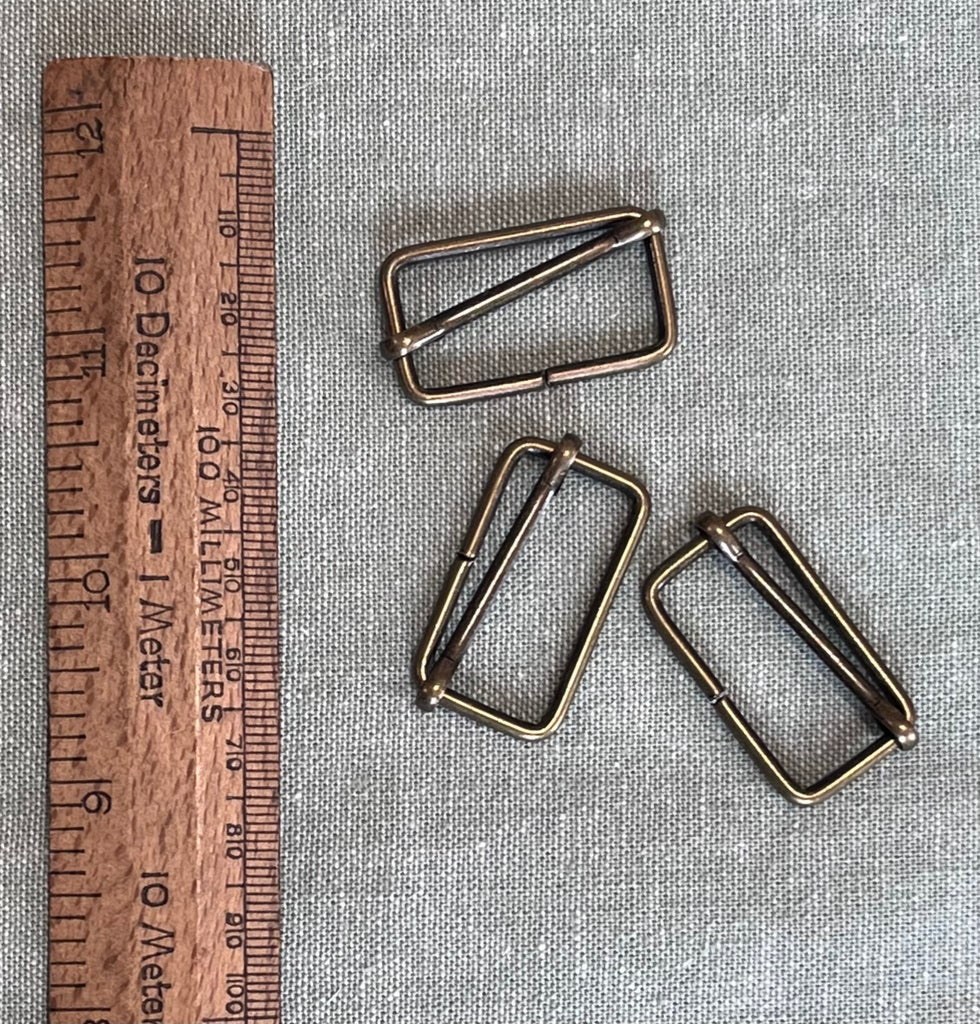 Antique Brass - Slider Buckle - Moving Bar - 28mm - The Eternal Maker - UK Fabric Shop