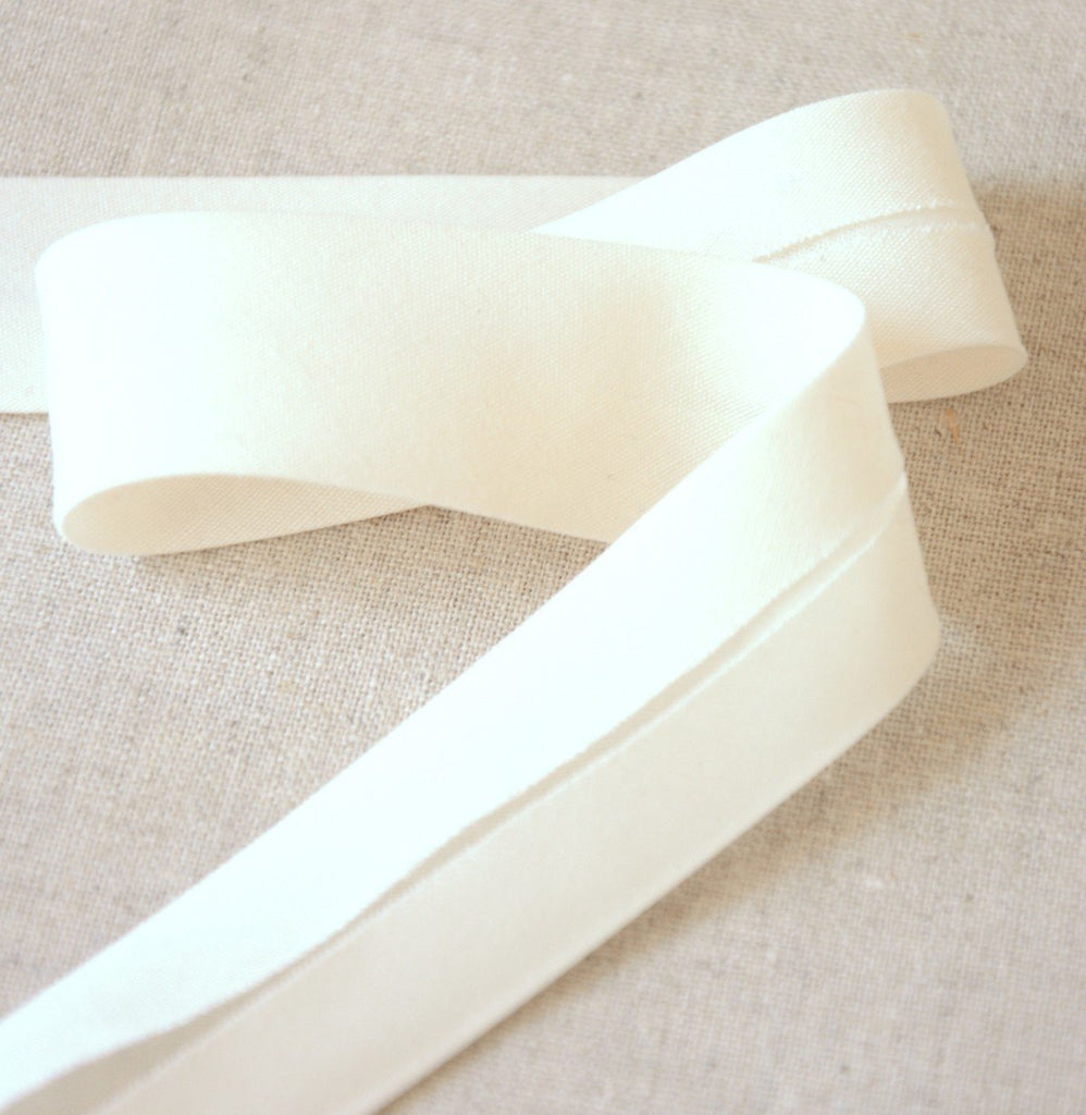 Bias Binding Solid Cream - 25mm - The Eternal Maker - UK Fabric Shop