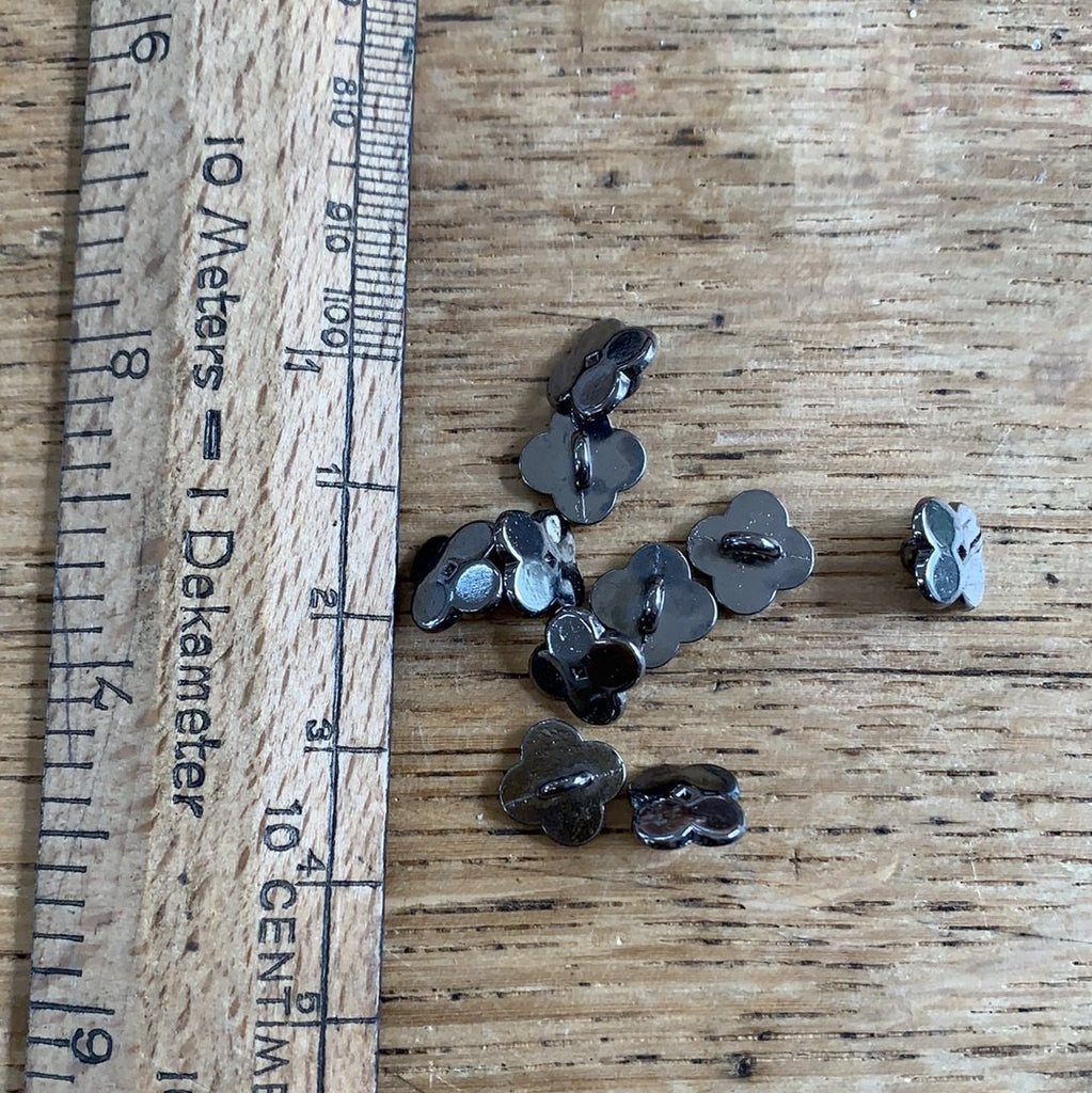 Clover Button - Silver, Gunmetal or Gold - 8mm - The Eternal Maker - UK Fabric Shop