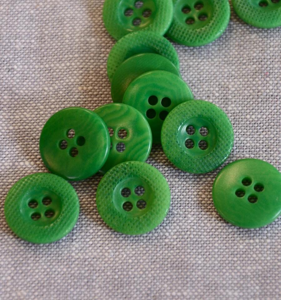 Corozo Nut Button - 15mm - Green - The Eternal Maker - UK Fabric Shop