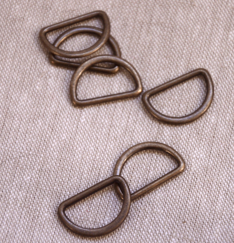 D - Rings - 15mm - Antique Brass - The Eternal Maker - UK Fabric Shop