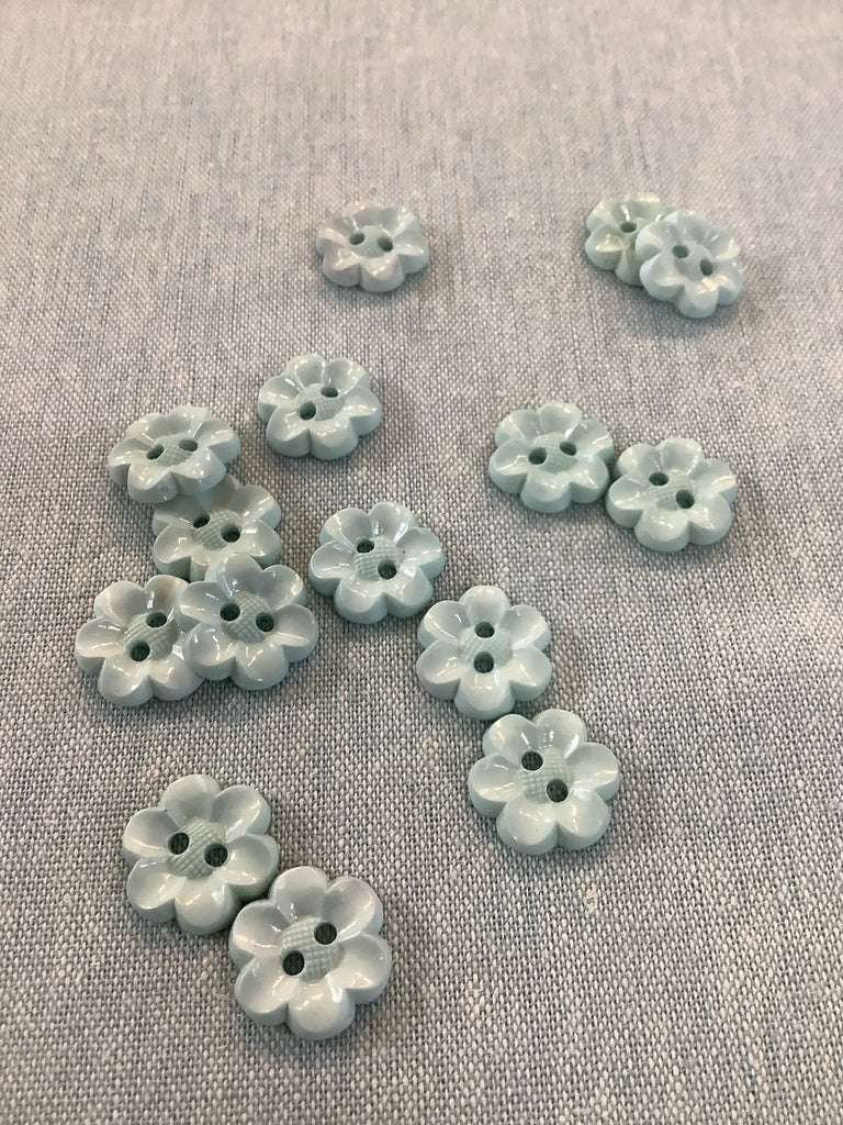 Daisy Flower Shape Button - 17mm - Pale Blue - The Eternal Maker - UK Fabric Shop
