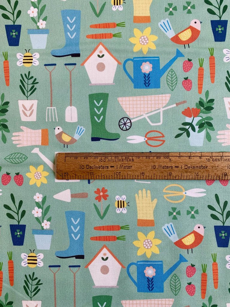 Dashwood Studios Fabric Gardening - Hobbies - Sally Payne- Dashwood Studio