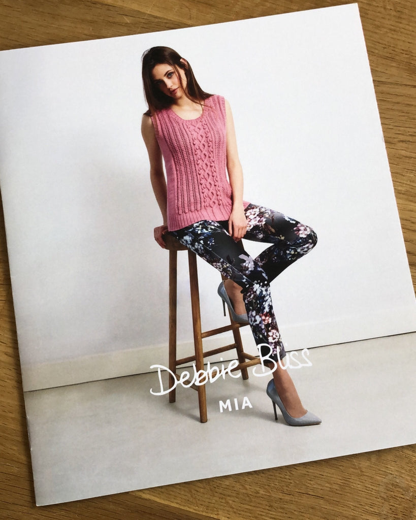 Debbie Bliss Bobble and Wave Tank Pattern - DB018 - The Eternal Maker - UK Fabric Shop