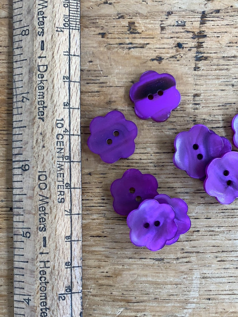 Flat Dish Flower Button - Purple - 20mm - The Eternal Maker - UK Fabric Shop