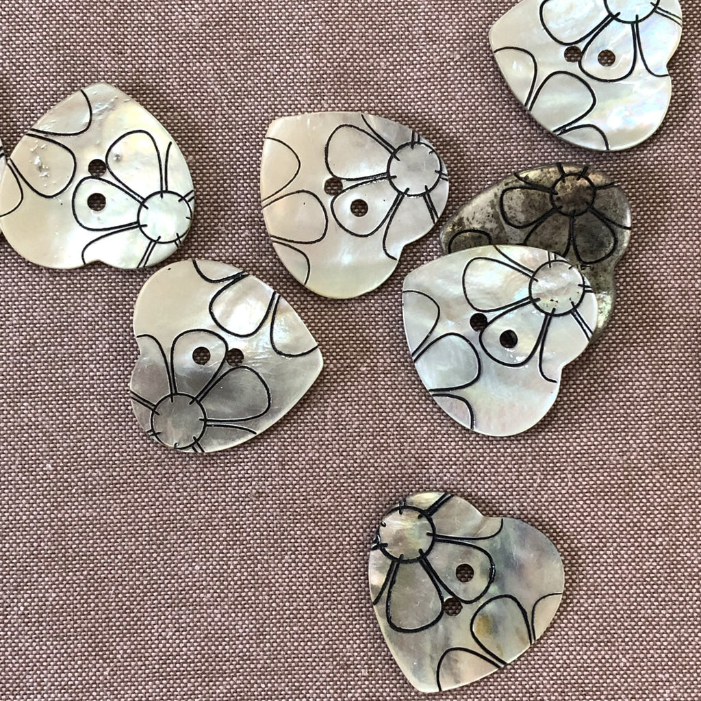 Floral Agoya Shell Heart Button - 25mm - The Eternal Maker - UK Fabric Shop