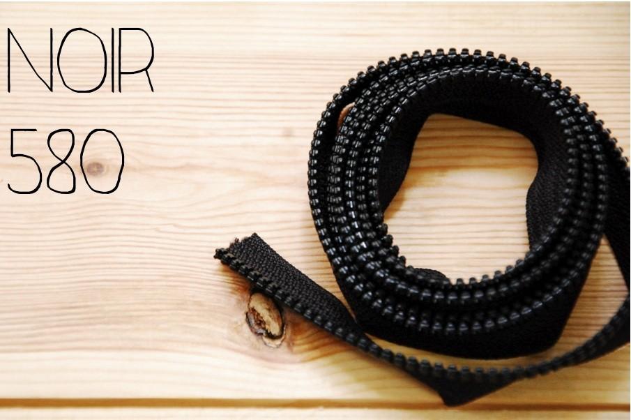 Free - style Zip Side Black Noir 580 - The Eternal Maker - UK Fabric Shop