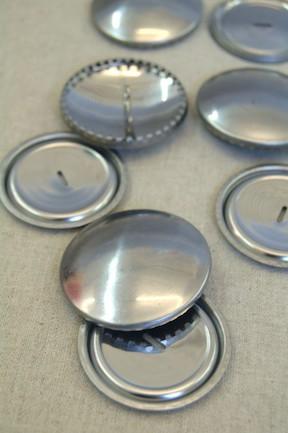 Hemline Buttons Self Cover Buttons - Metal Size: 11mm