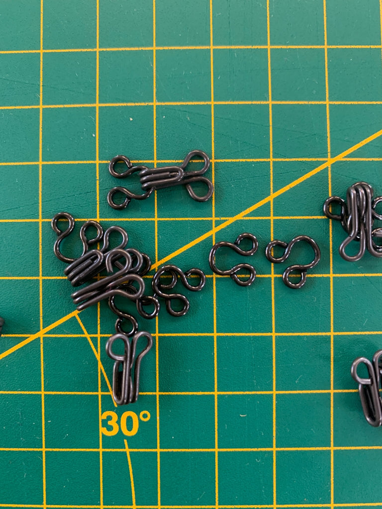 Hook and Eyes Size 3 - 10 Pack - Black Brass - The Eternal Maker - UK Fabric Shop